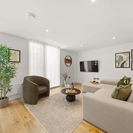 Atlas House Five * هاروغايت